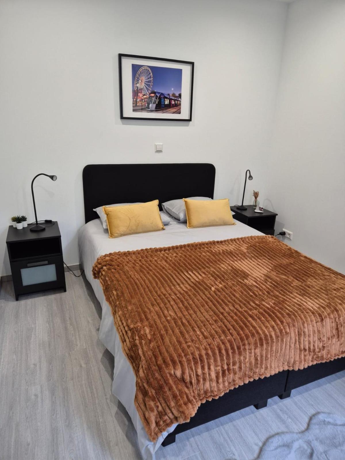 Hotel La Station Luxembourg Ngoại thất bức ảnh
